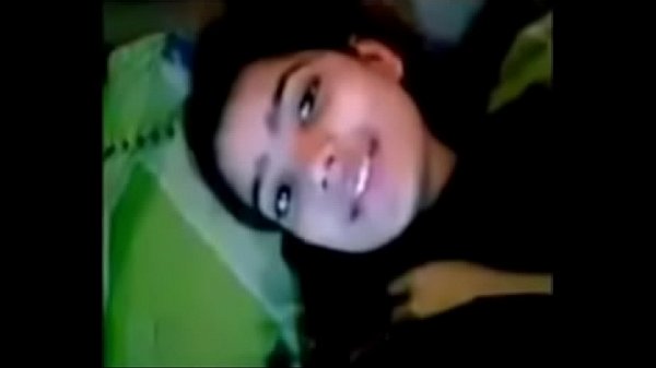 Azhagaana ilam pathumai sexaaga kuthiyai kanbithu ookiral - sex video
