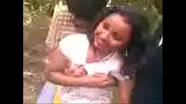 Sexiyaana pen mulaiyai kasaki anuba vaikiraargal - sex video