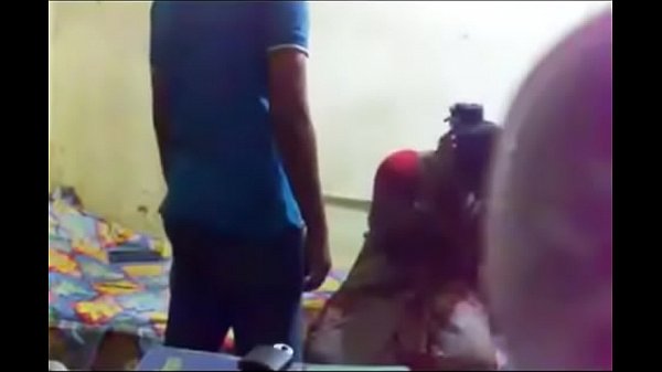 Miga sexyaaga ammavai sappi sex seigiran - sex video