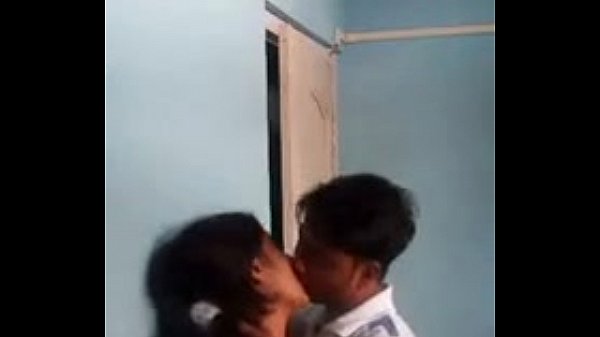Ilamaiyaana pennai kangalail kamam patra sex seigiran - sex video